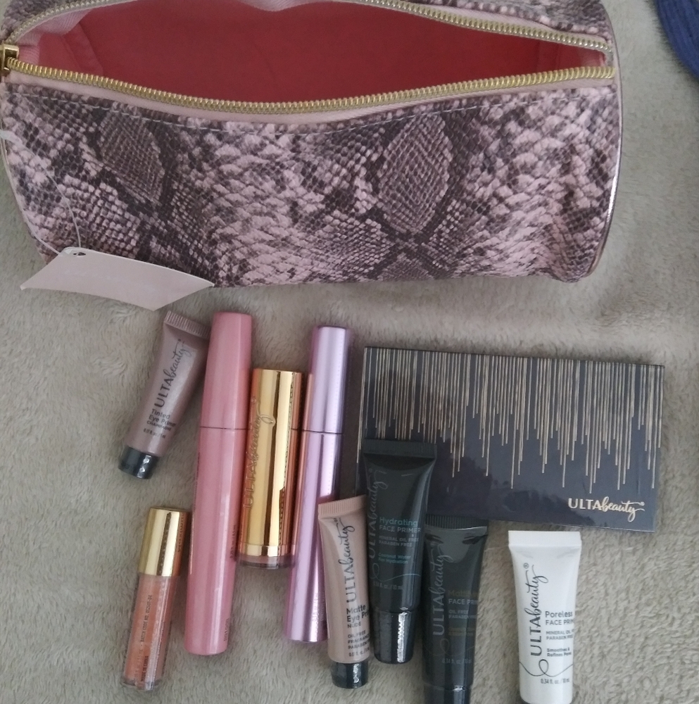 NWT. Ulta Snakeskin Print Cosmetic Bag With Sealed Make-Up.
